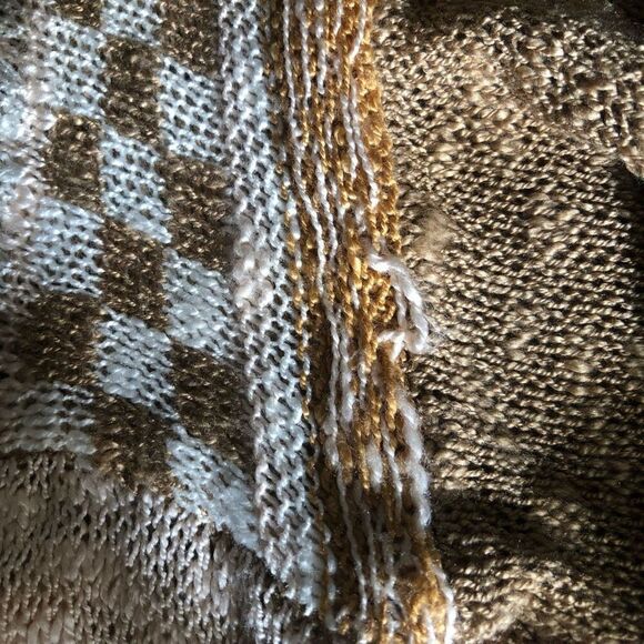 NEW ANDTHEWHY Cream, Gold, Green and Tan  Normcore, Grandpacore Sweater - Picture 6 of 15